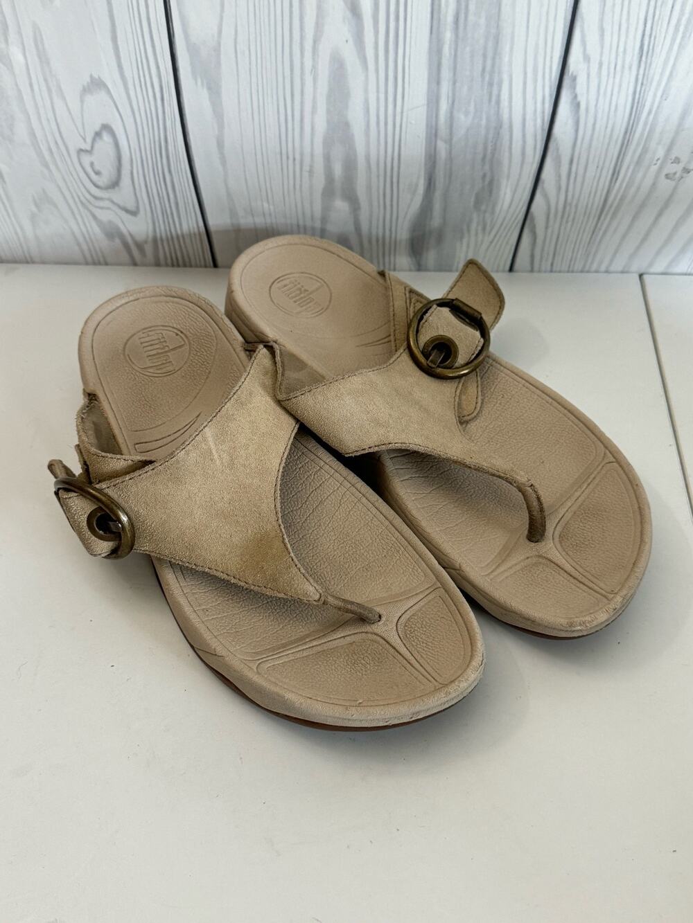 Fitflop Womens 9 Eu 41 The Skinny Thong Sandals Tan Platform Slip On (READ)